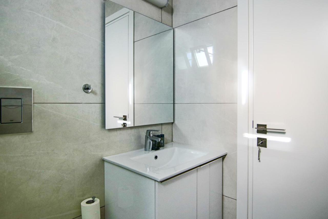 Phaedrus Living - Seaside Executive Flat Harbour 208 Lejlighed Paphos Eksteriør billede