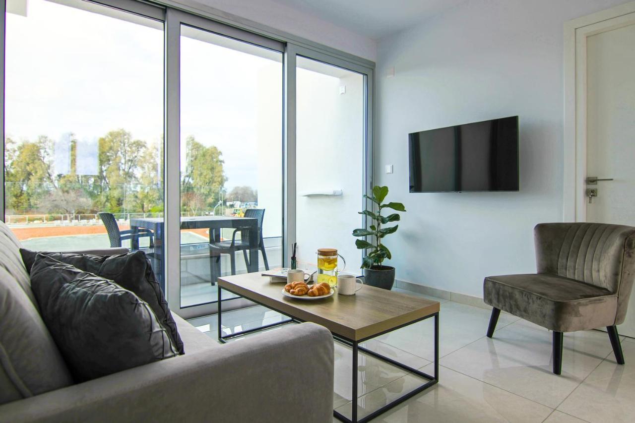 Phaedrus Living - Seaside Executive Flat Harbour 208 Lejlighed Paphos Eksteriør billede